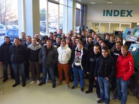 Schüler aus dem Vogelsberg beim Esslinger Werkzeugmaschinenhersteller INDEX-Werke